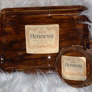 Hennessy rolling tray set